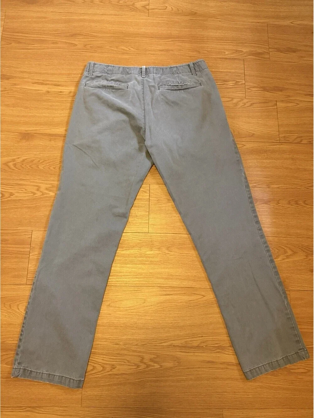 Gap Lived-In Straight 100% Cotton 31 x 30 Khakis